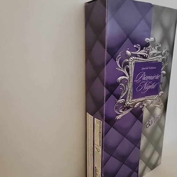 1999 “Premiere Night” Barbie Doll - Picture 4 of 6